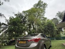 https://riyasewana.com/uploads/hyundai-elantra-gls-311212617435.jpg
