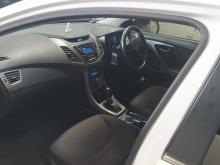 https://riyasewana.com/uploads/hyundai-elantra-gls-610323517524.jpg