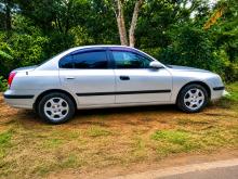 Hyundai Elantra 2000 Car