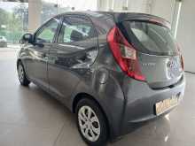 https://riyasewana.com/uploads/hyundai-eon-201300344642.jpg