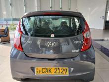 https://riyasewana.com/uploads/hyundai-eon-201302036474.jpg