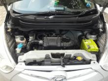 https://riyasewana.com/uploads/hyundai-eon-2015-2916414517763.jpg