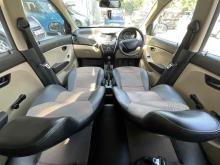 https://riyasewana.com/uploads/hyundai-eon-2711221924511.jpg