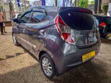 https://riyasewana.com/uploads/hyundai-eon-4131030805.jpg