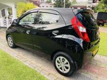 https://riyasewana.com/uploads/hyundai-eon-88062622632.jpg