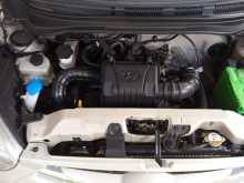 https://riyasewana.com/uploads/hyundai-eon-magna-20204729916.jpg