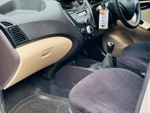 https://riyasewana.com/uploads/hyundai-eon-magna-410244517296.jpg