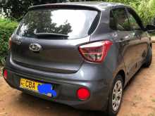 https://riyasewana.com/uploads/hyundai-grand-i-2017-3112575212284.jpg