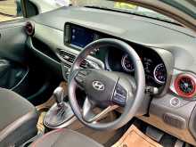 https://riyasewana.com/uploads/hyundai-grand-i-2024-311134412014.jpg