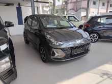 https://riyasewana.com/uploads/hyundai-grand-i10-121107564703.jpg