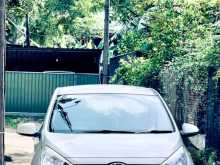 Hyundai Grand I10 2017 Car
