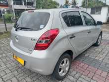 https://riyasewana.com/uploads/hyundai-grand-i20-7111935424.jpg