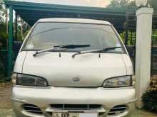 Hyundai H100 2000 Van