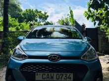 https://riyasewana.com/uploads/hyundai-hyundai-grand-2017-3113421212934.jpg