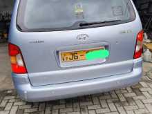 Hyundai Trajet 2001 Car