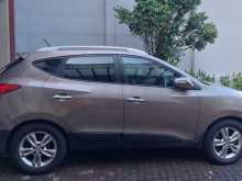 https://riyasewana.com/uploads/hyundai-hyundai-tucson-884653374.jpg