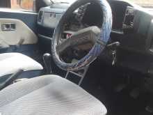 https://riyasewana.com/uploads/hyundai-lancer-1993-66145312344.jpg