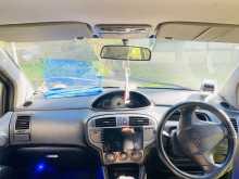 https://riyasewana.com/uploads/hyundai-maxis-2004-2918173712103.jpg
