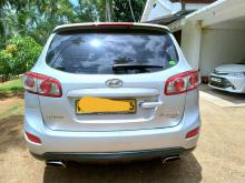 https://riyasewana.com/uploads/hyundai-santa-fe-11419346104.jpg