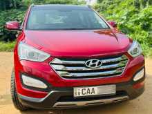 Hyundai Santa Fe 2013 SUV