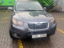 Hyundai Santa Fe 2010 SUV