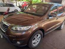 Hyundai Santa Fe 2011 SUV