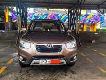 Hyundai Santa Fe 2011 SUV