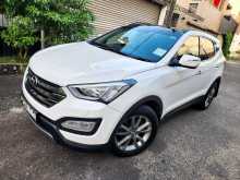 Hyundai Santa Fe 2013 SUV