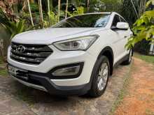 Hyundai SANTA FE 2013 SUV