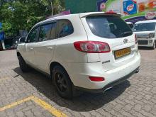 Hyundai Santa Fe 2010 SUV
