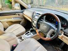 https://riyasewana.com/uploads/hyundai-santa-fe-3155802315.jpg