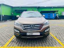 Hyundai Santa Fe 2012 SUV