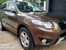 Hyundai Santa Fe 2011 SUV