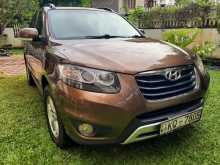 https://riyasewana.com/uploads/hyundai-santafe-2011-1917092912102.jpg