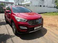Hyundai Santa Fe 2013 SUV