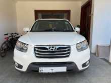 Hyundai Santa Fe 2010 SUV