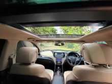 https://riyasewana.com/uploads/hyundai-santafe-limited-2015-314235012834.jpg