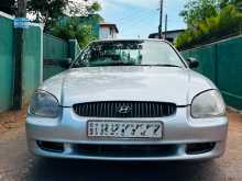 Hyundai Sonata 2000 Car