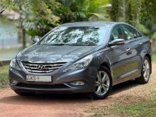 Hyundai Sonata 2012 Car
