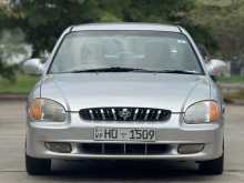 Hyundai Sonata 2000 Car