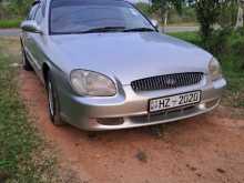 Hyundai Sonata 2000 Car