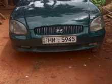 Hyundai Sonata 2000 Car
