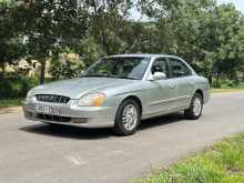 Hyundai Sonata 2001 Car