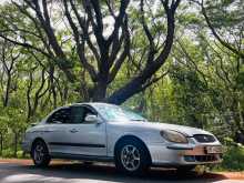 Hyundai Sonata 2004 Car