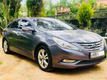 Hyundai Sonata 2011 Car