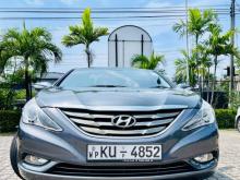 Hyundai Sonata 2012 Car