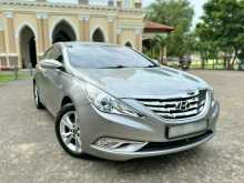 Hyundai Sonata 2012 Car