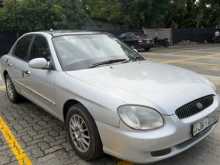 Hyundai Sonata 2000 Car