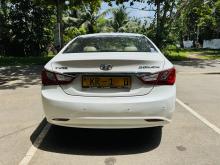https://riyasewana.com/uploads/hyundai-sonata-614304117644.jpg