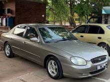 Hyundai Sonata 2001 Car